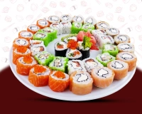 DOUAA SUSHI BOX